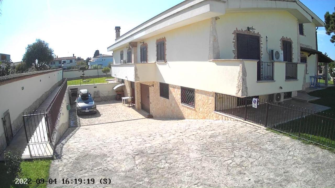 Gold House Luxury Anzio Villa Exterior photo